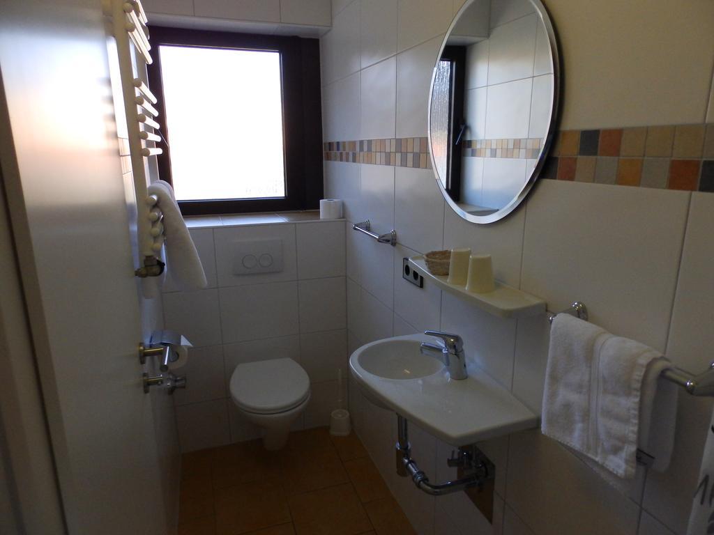 H41 Inn Hotel Garni Freiburg (Adults Only) Gundelfingen  Buitenkant foto
