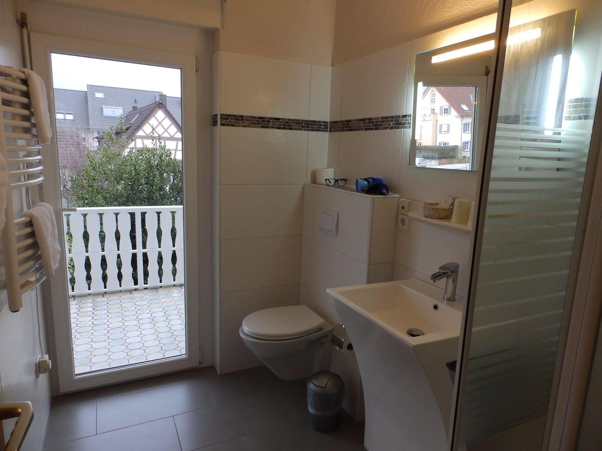 H41 Inn Hotel Garni Freiburg (Adults Only) Gundelfingen  Buitenkant foto