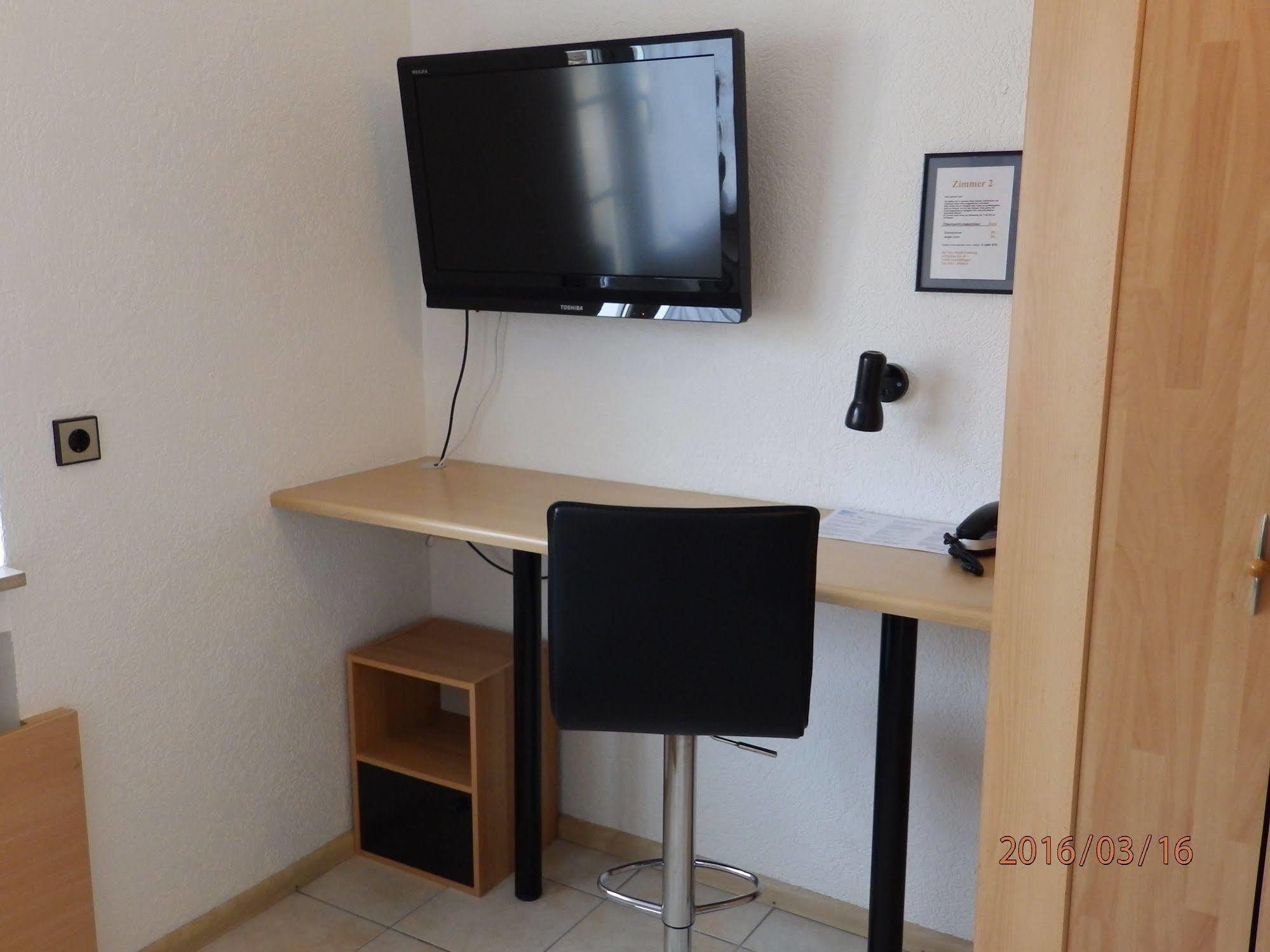 H41 Inn Hotel Garni Freiburg (Adults Only) Gundelfingen  Buitenkant foto