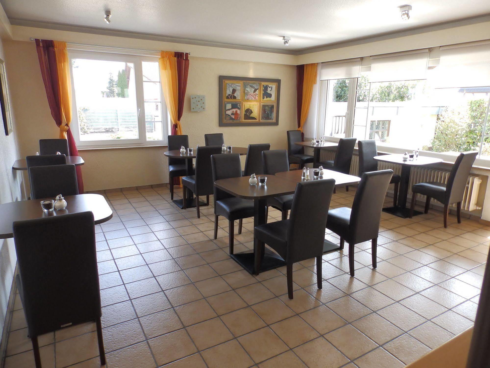 H41 Inn Hotel Garni Freiburg (Adults Only) Gundelfingen  Buitenkant foto