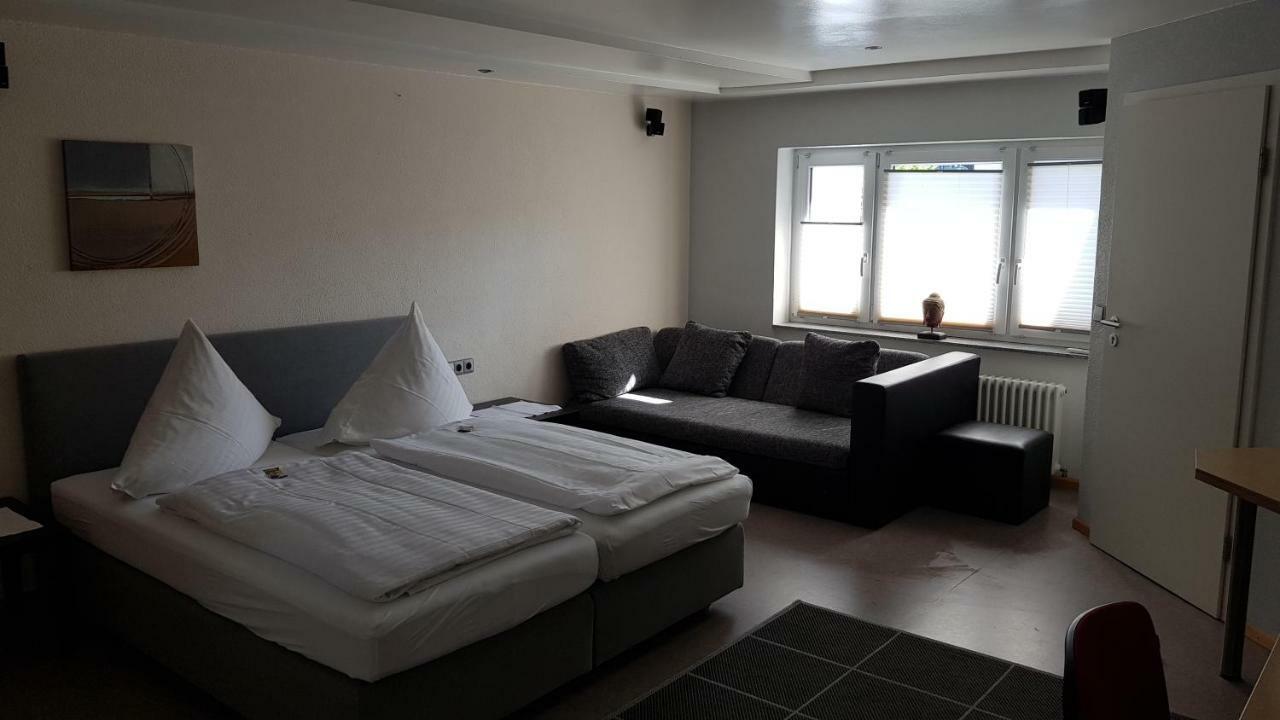 H41 Inn Hotel Garni Freiburg (Adults Only) Gundelfingen  Buitenkant foto